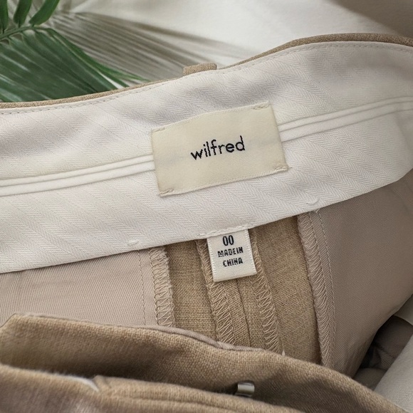 Aritzia Wilfred The Effortless Pant™ Cropped in Oat Beige size 00 - Picture 6 of 7